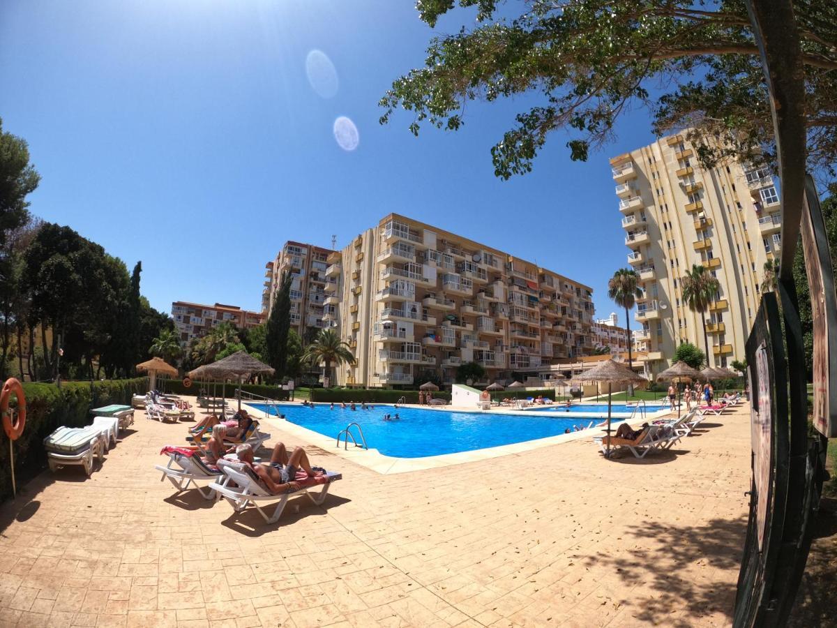 Agata Holiday Benalmadena Bagian luar foto